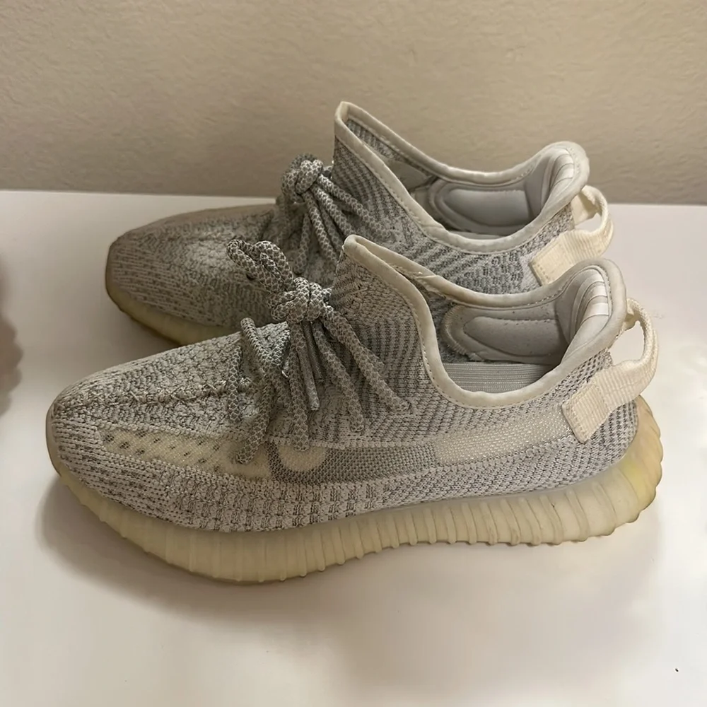 Adidas Yeezy 350 V2 Static - Reflective - Picture 4 of 6